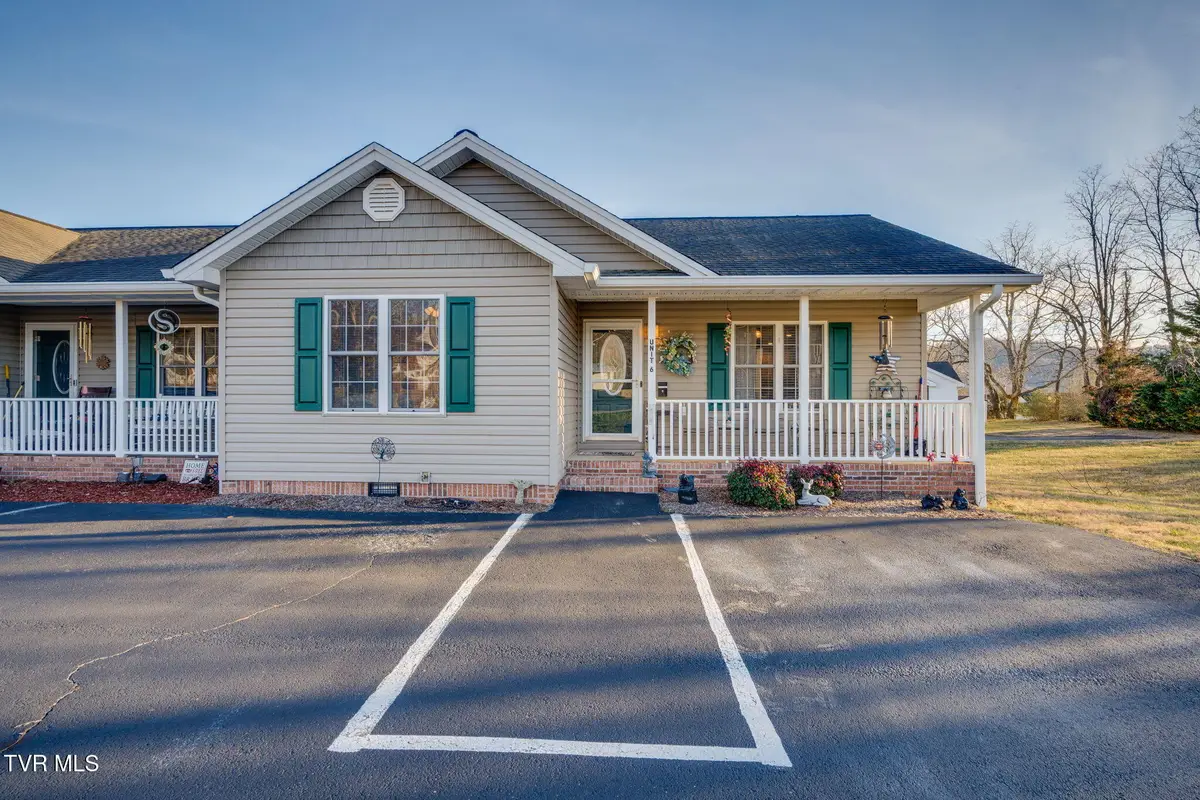 205 Dawn Drive #6, Elizabethton, TN 37643 - Image #1