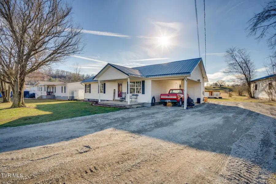 1449 Independence Avenue, Mount Carmel, TN 37645 - Image #3