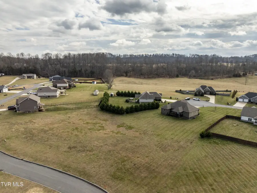 636 Brady Way, Jonesborough, TN 37659 - Image #3