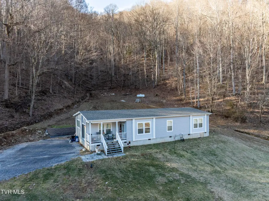 406 Mathis Road, Flag Pond, TN 37657 - #2