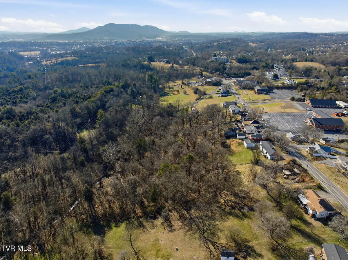 1515 Bloomingdale Road, Kingsport, TN 37660 - Image #1