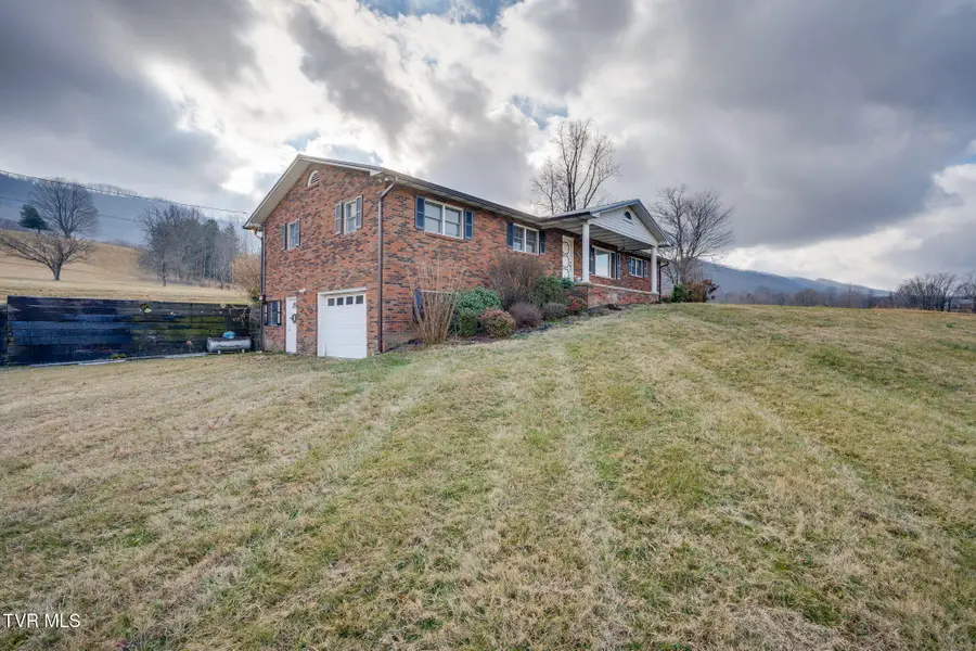 2517 Sinking Creek Road, Johnson City, TN 37604 - #3