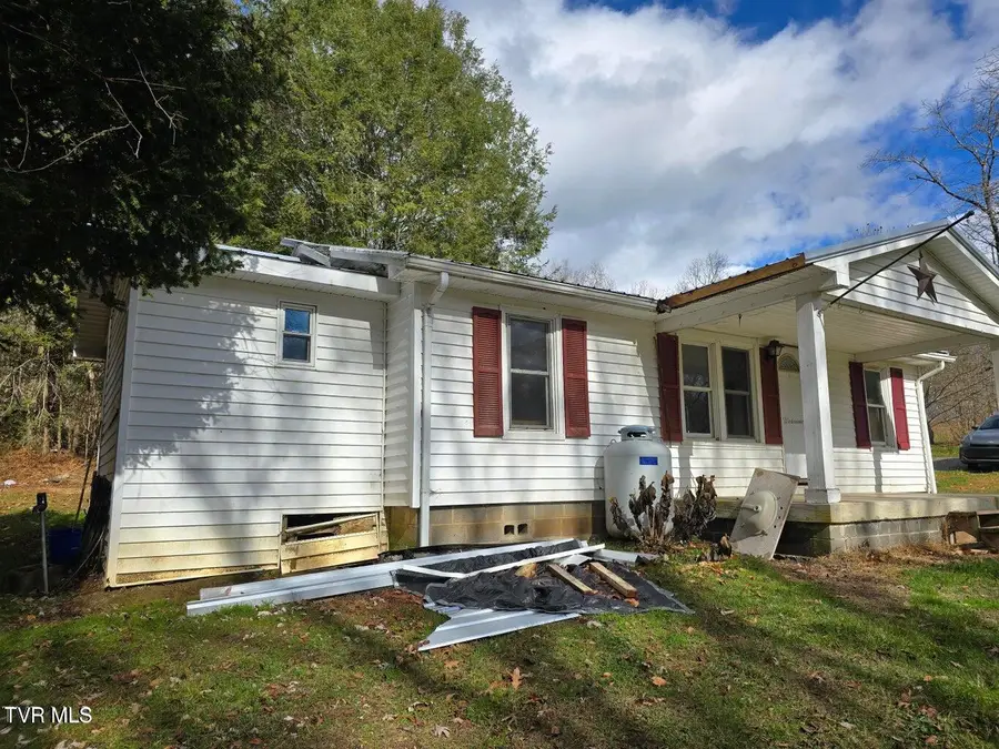 2053 Berry Branch, Mountain City, TN 37683 - #2