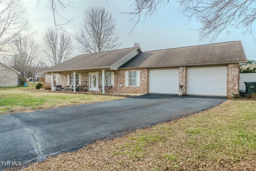 1705 Primrose Court, Sevierville, TN 37862 - Image #2