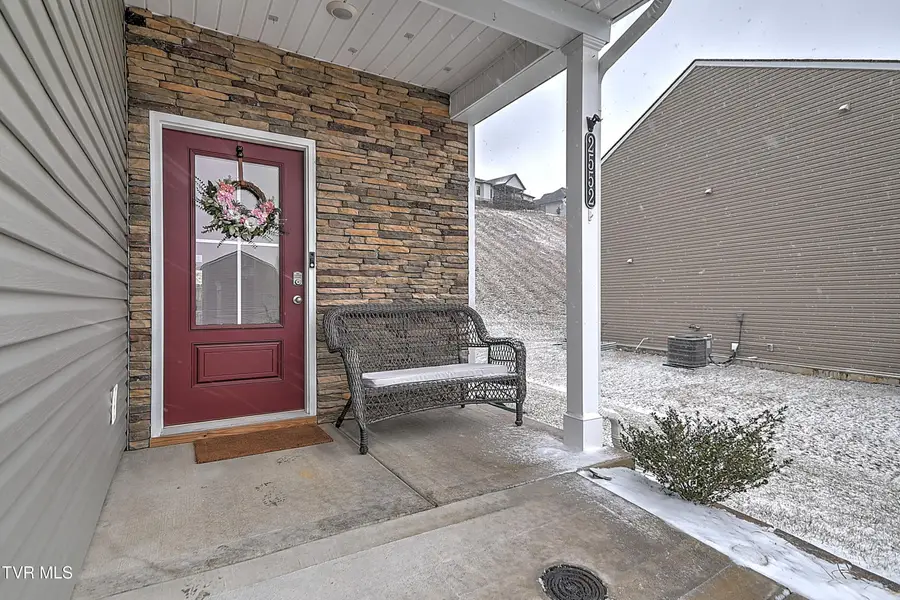 2552 Bridgeforth Crossing, Kingsport, TN 37664 - Image #2