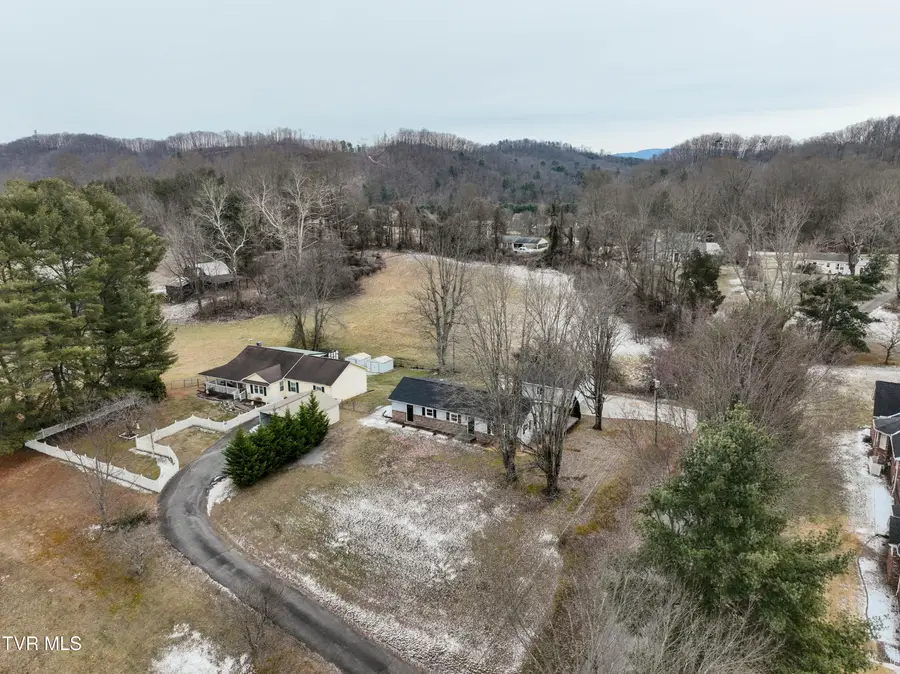 100 Grubb Lane, Bristol, TN 37620 - Image #2