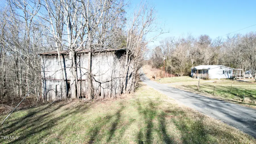 820 Doak Hensley Road Road, Afton, TN 37616 - #2