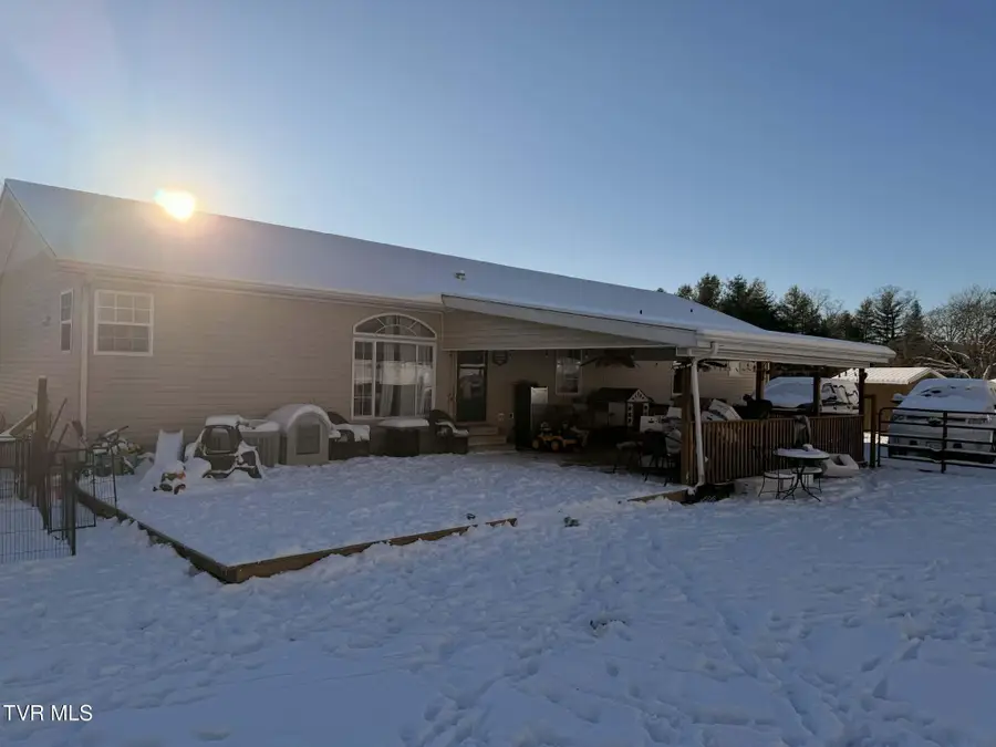 605 Charles Street, Clintwood, VA 24228 - Image #3