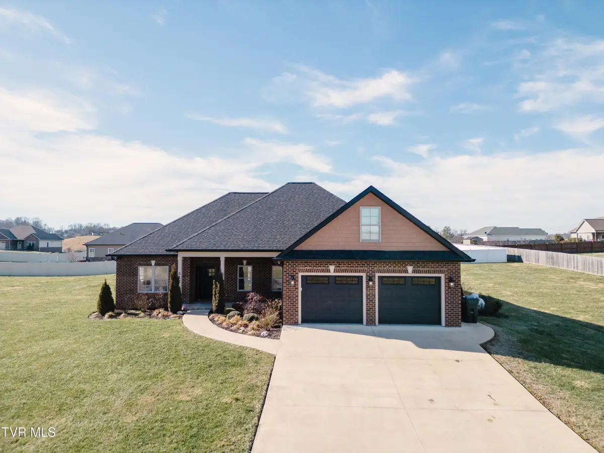 582 Brady Way, Jonesborough, TN 37659 - Image #1