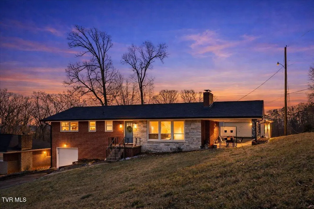 204 Thompson Street, Kingsport, TN 37660 - Image #1