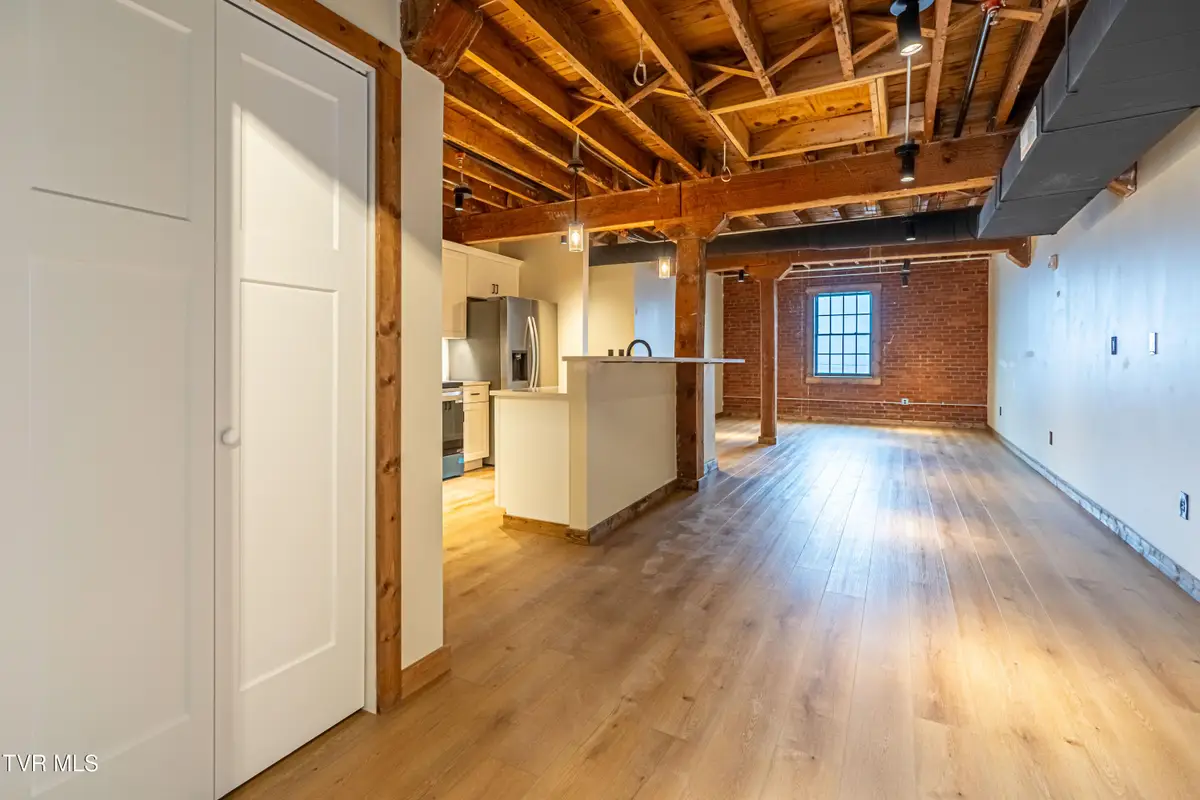 453 East Main Street #600, Kingsport, TN 37660 - Image #1