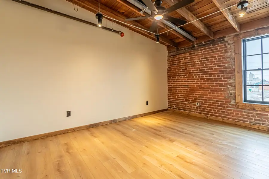 453 East Main Street #900, Kingsport, TN 37660 - Image #3
