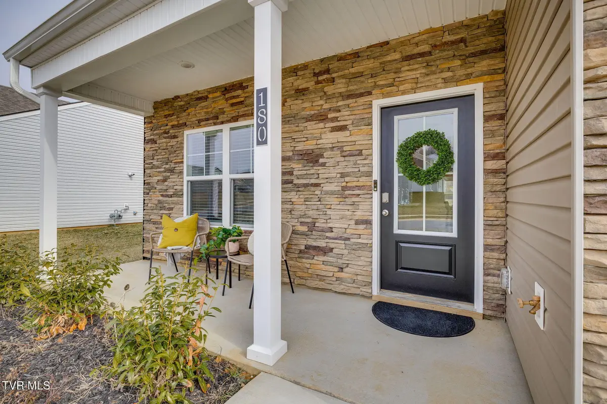 180 Tanasqui Drive, Johnson City, TN 37604 - Image #1