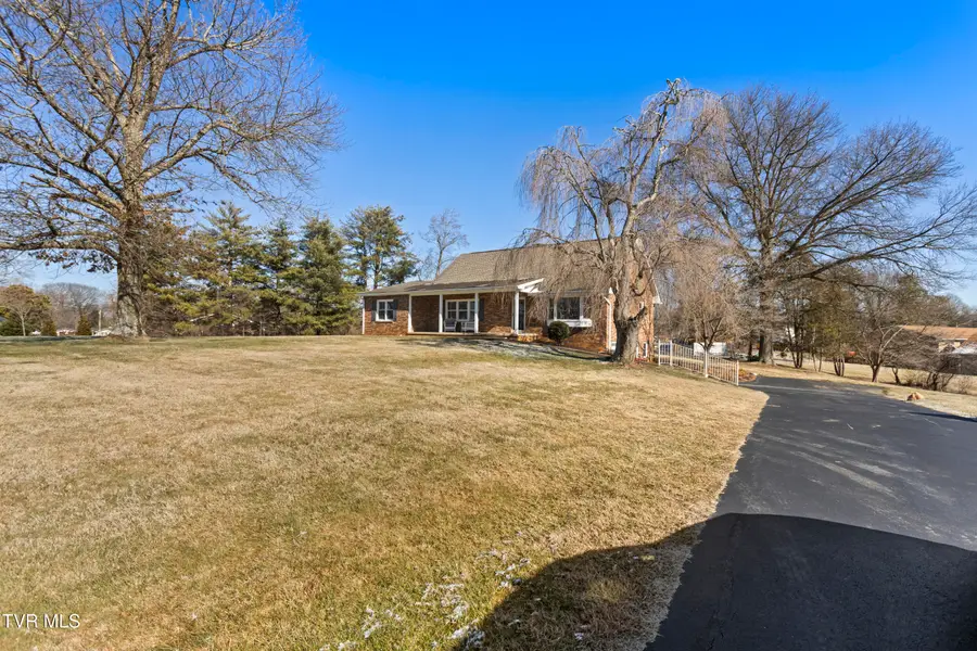 2112 Knob Creek Road, Johnson City, TN 37604 - Image #2