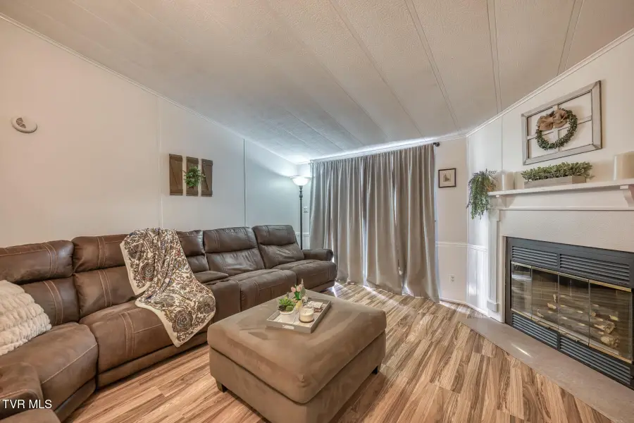 355 Garrison Hollow Road, Elizabethton, TN 37643 - #2