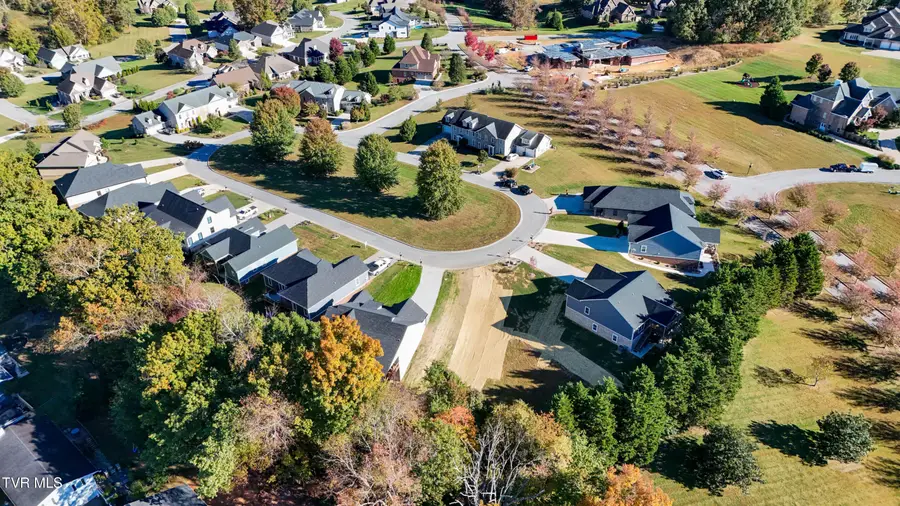 245 Oak View Circle, Bristol, TN 37620 - Image #3