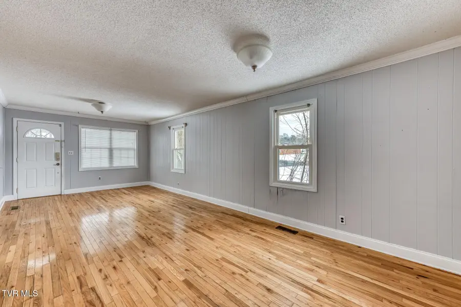 1305 Saint Louis Street, Johnson City, TN 37601 - Image #3