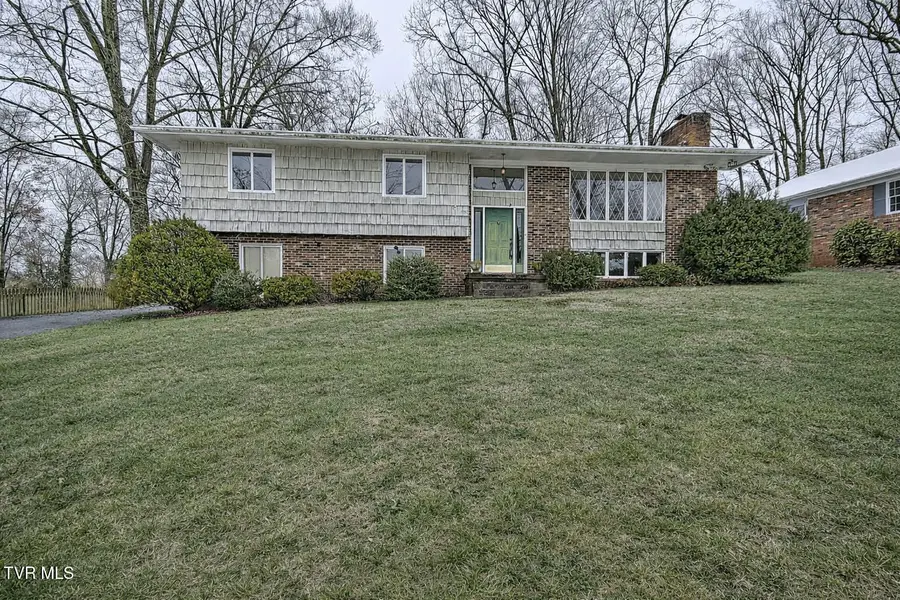 229 Kanan Drive, Kingsport, TN 37664 - Image #2