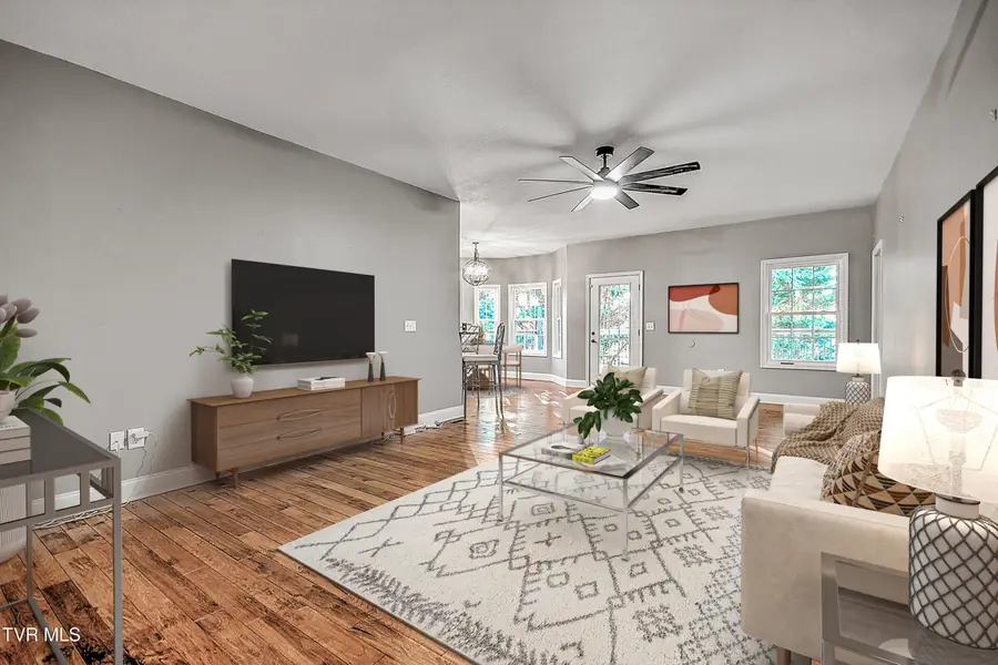 249 Oak View Circle, Bristol, TN 37620 - #2