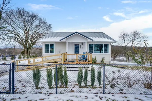 332 Bay Street, Mount Carmel, TN 37645