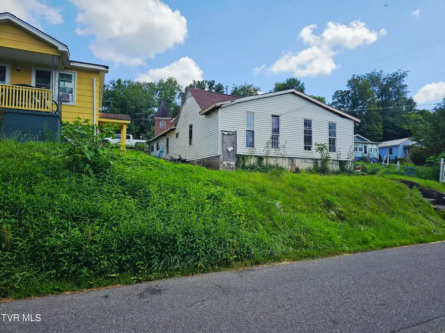 509 Norfolk Avenue, Bristol, VA 24201 - Image #3