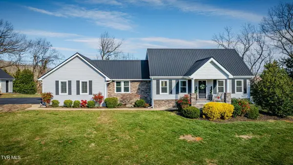 512 Hideaway Farm Road, Piney Flats, TN 37686