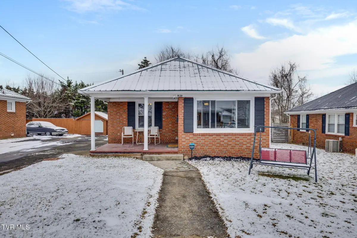 910 Birch Street, Kingsport, TN 37664 - #1