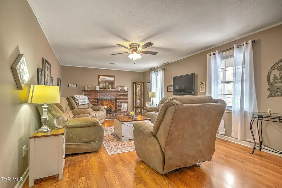 215 Taylor Road, Blountville, TN 37617 - #2