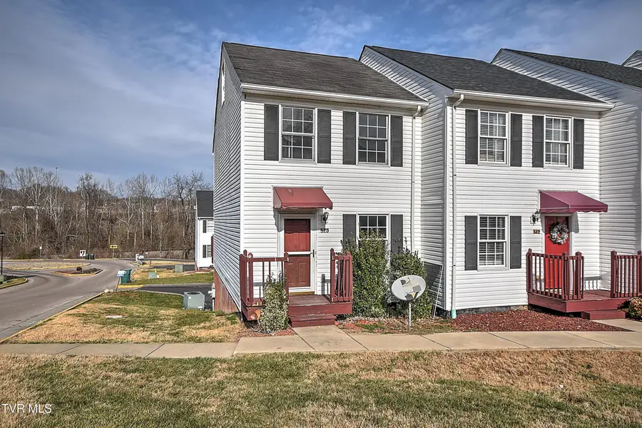 570 Beaverview Drive, Bristol, VA 24201 - Image #2