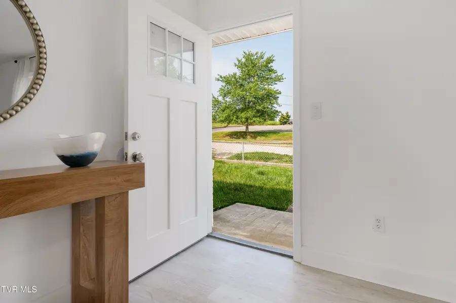 114 East Park Drive, Kingsport, TN 37660 - #2