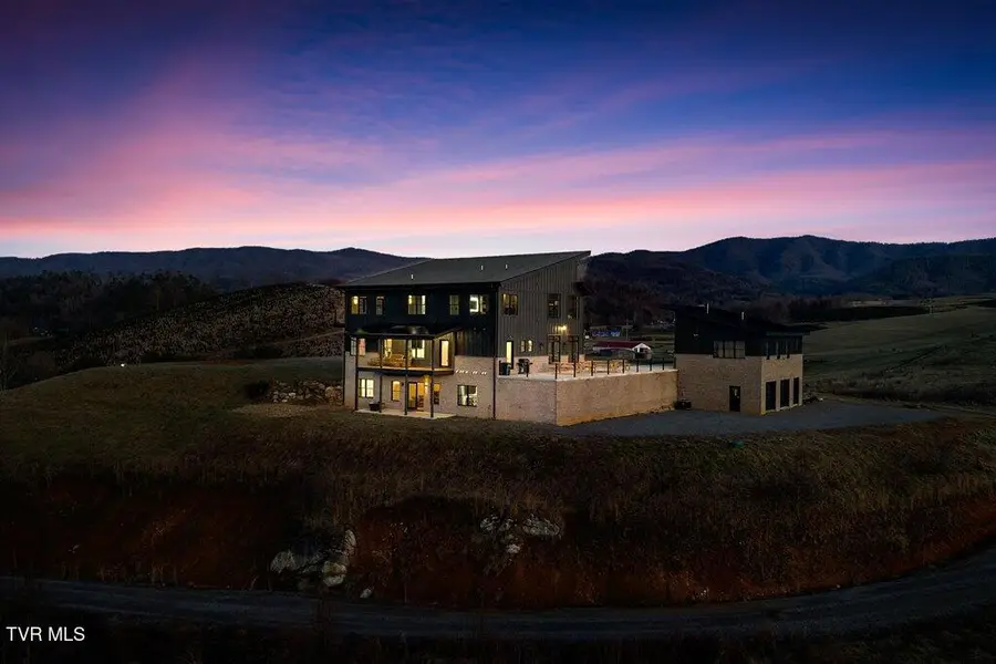 817 Neva View Lane, Mountain City, TN 37683 - #2