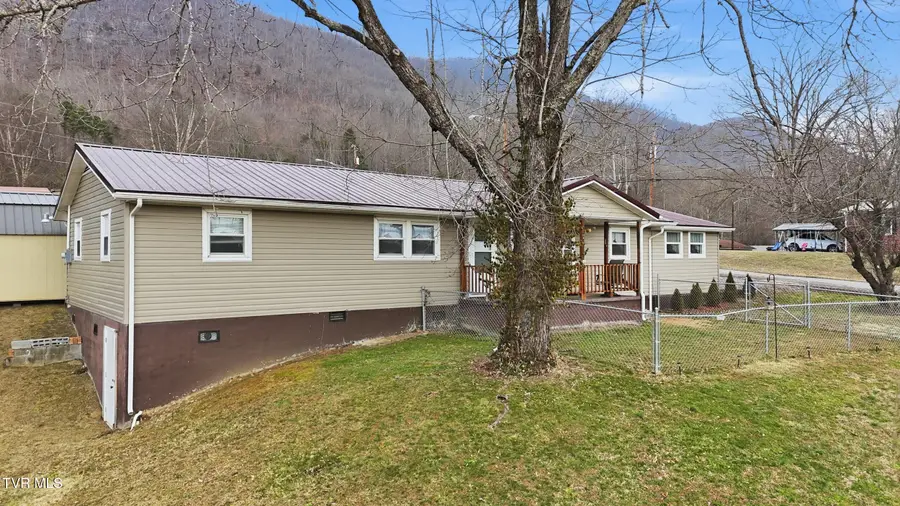 115 East 25th N Street #N, Big Stone Gap, VA 24219 - #2