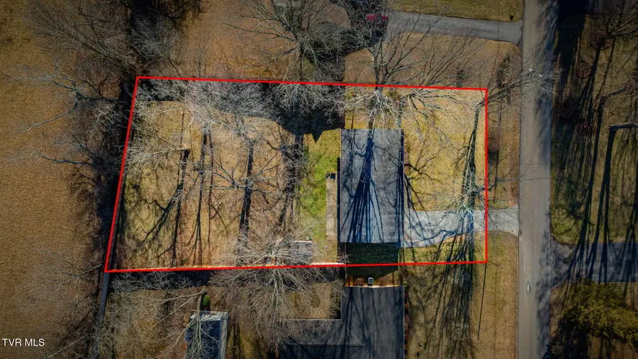 707 Woodhaven Drive, Johnson City, TN 37604 - #3