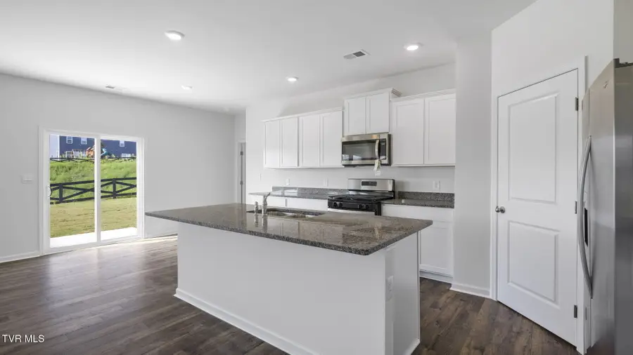 543 Fieldcrest Road, Blountville, TN 37617 - #2