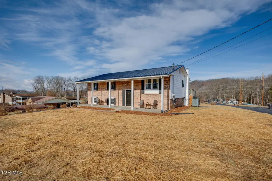 411 Skyland Drive, Bristol, TN 37620 - #2