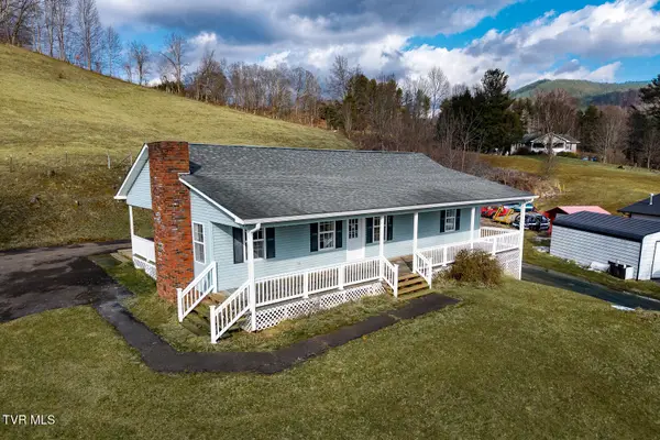 7215 North Us Highway 421, Vilas, NC 28692