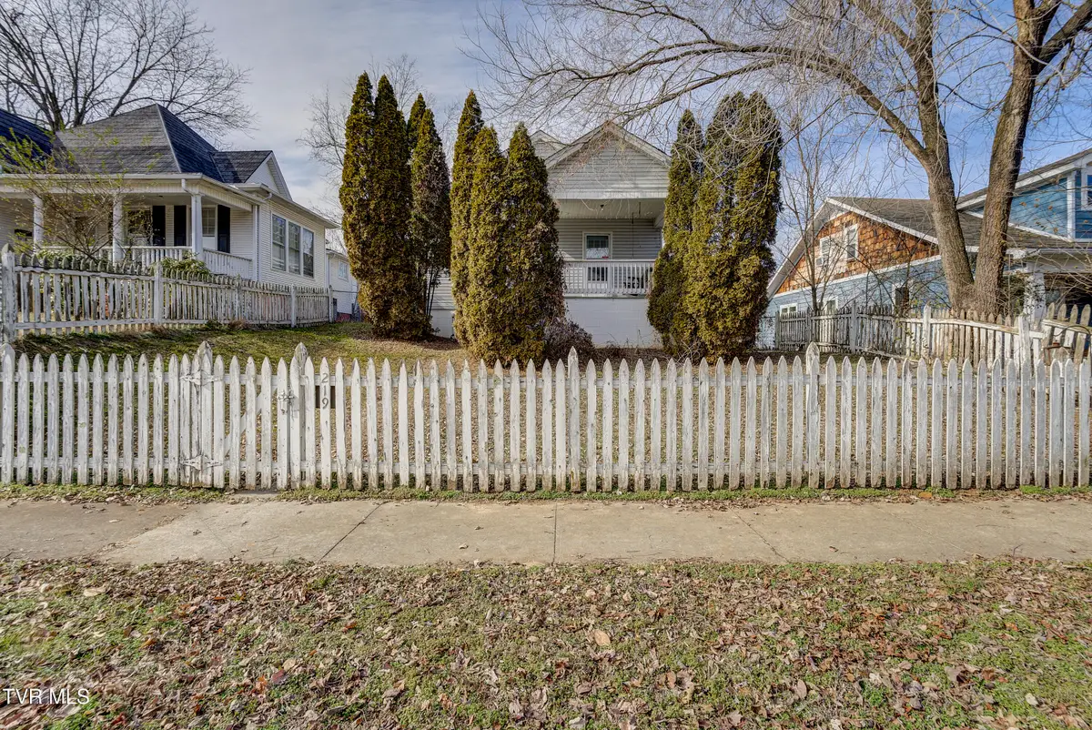 219 East Chilhowie Avenue, Johnson City, TN 37601 - #1
