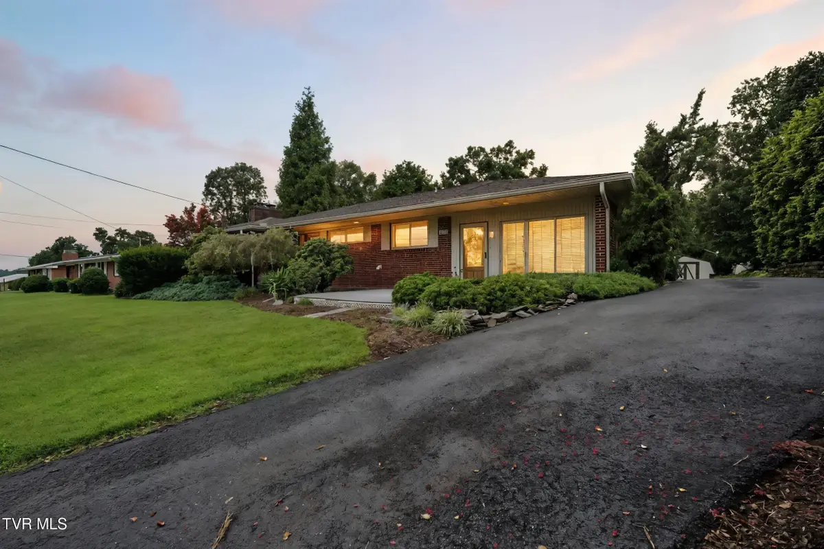 250 Pace Drive, Bristol, VA 24201 - #1