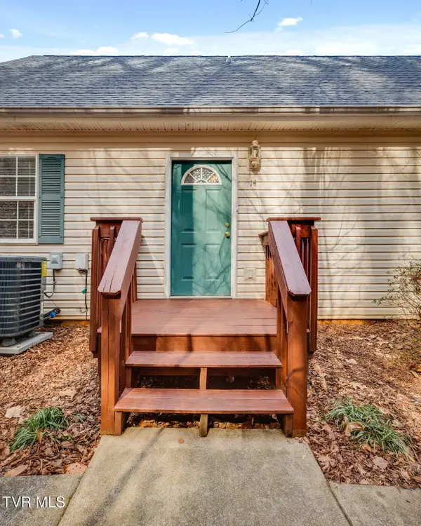 308 Car Mol Drive #14, Johnson City, TN 37601