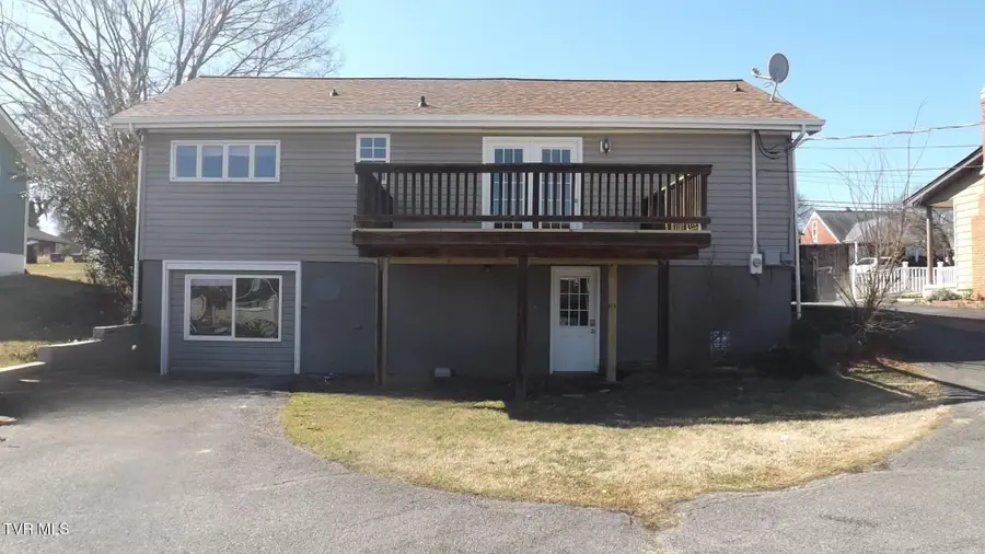 925 Walnut Avenue, Kingsport, TN 37660 - #3