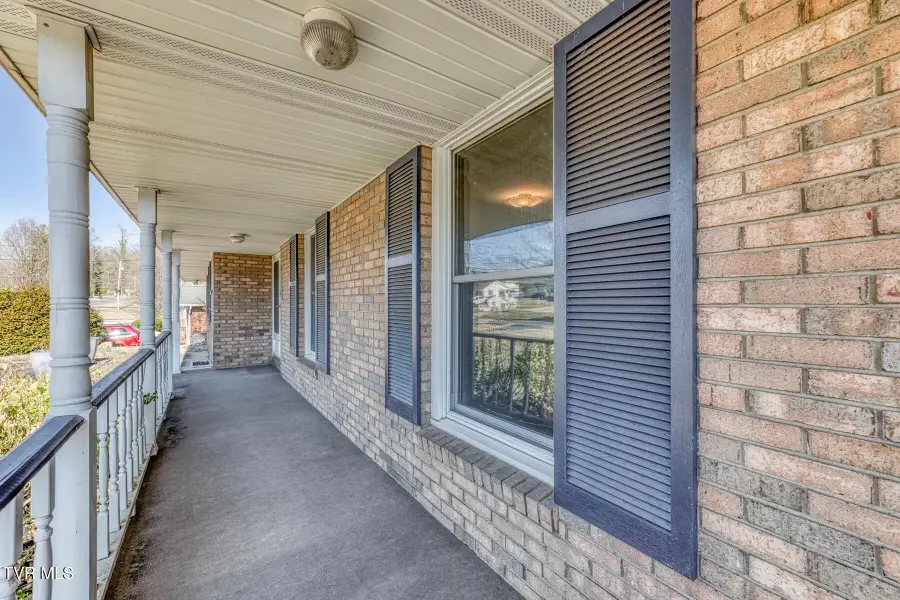 517 Colonial Heights Road, Kingsport, TN 37663 - #3