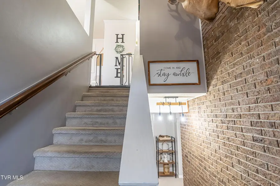 23270 Pioneer Drive, Bristol, VA 24202 - #3