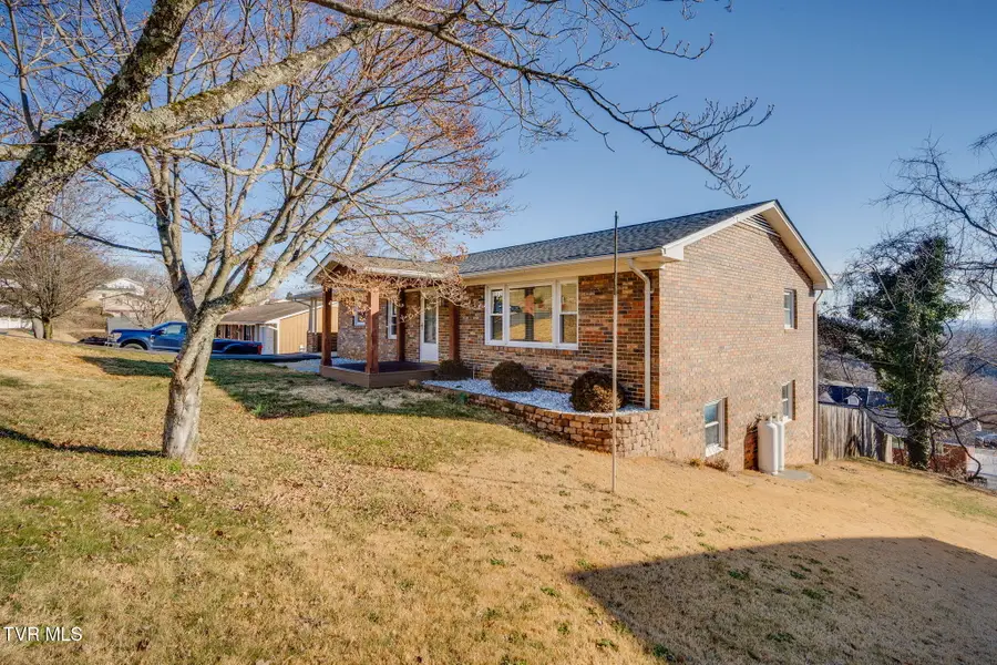 949 Karen Road, Kingsport, TN 37660 - #3