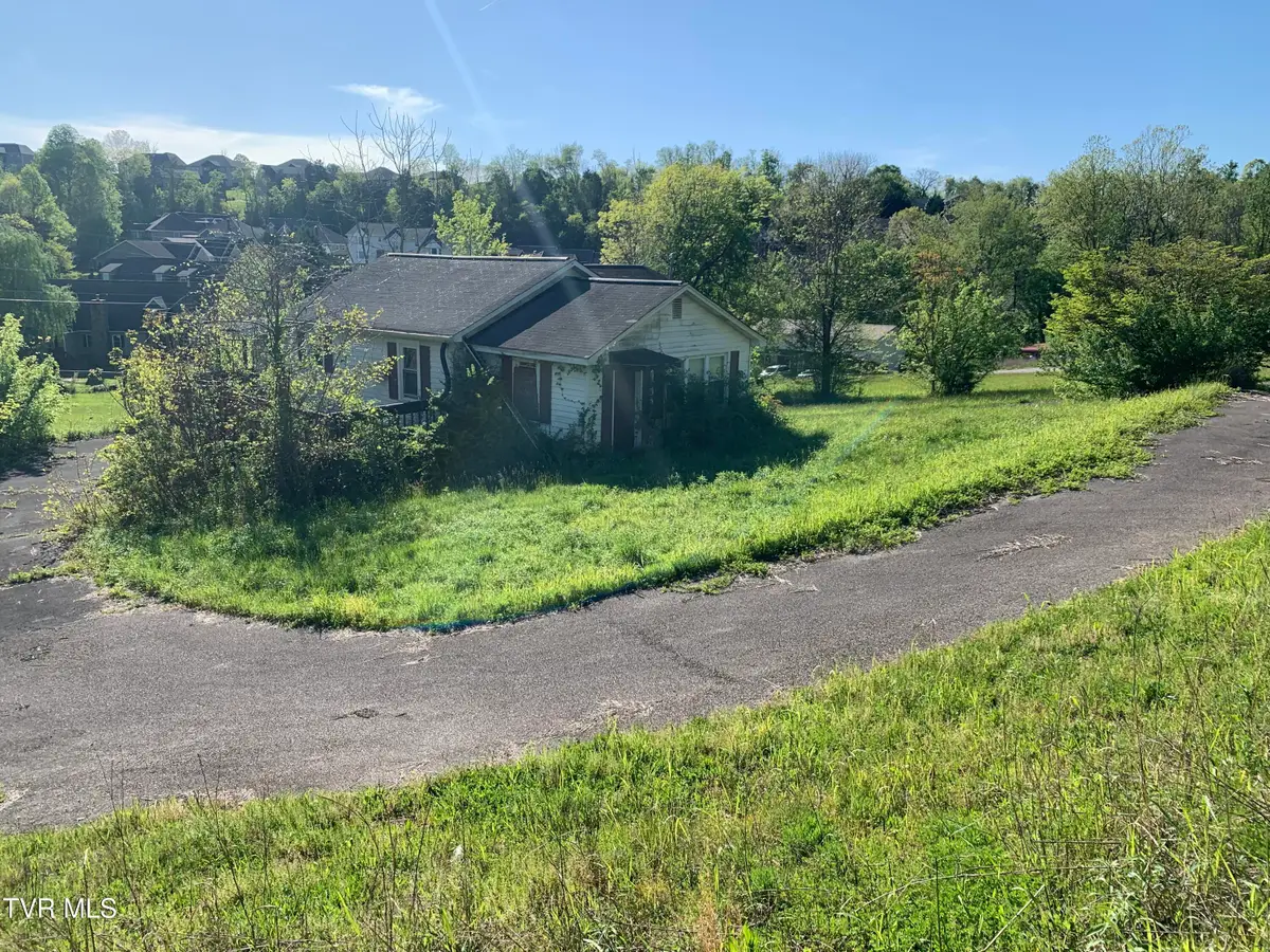 6277 Kingsport Highway, Gray, TN 37615 - #1