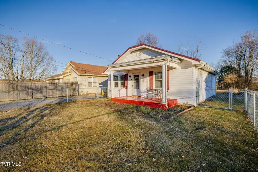 322 Randolph Street, Bristol, VA 24201 - #3