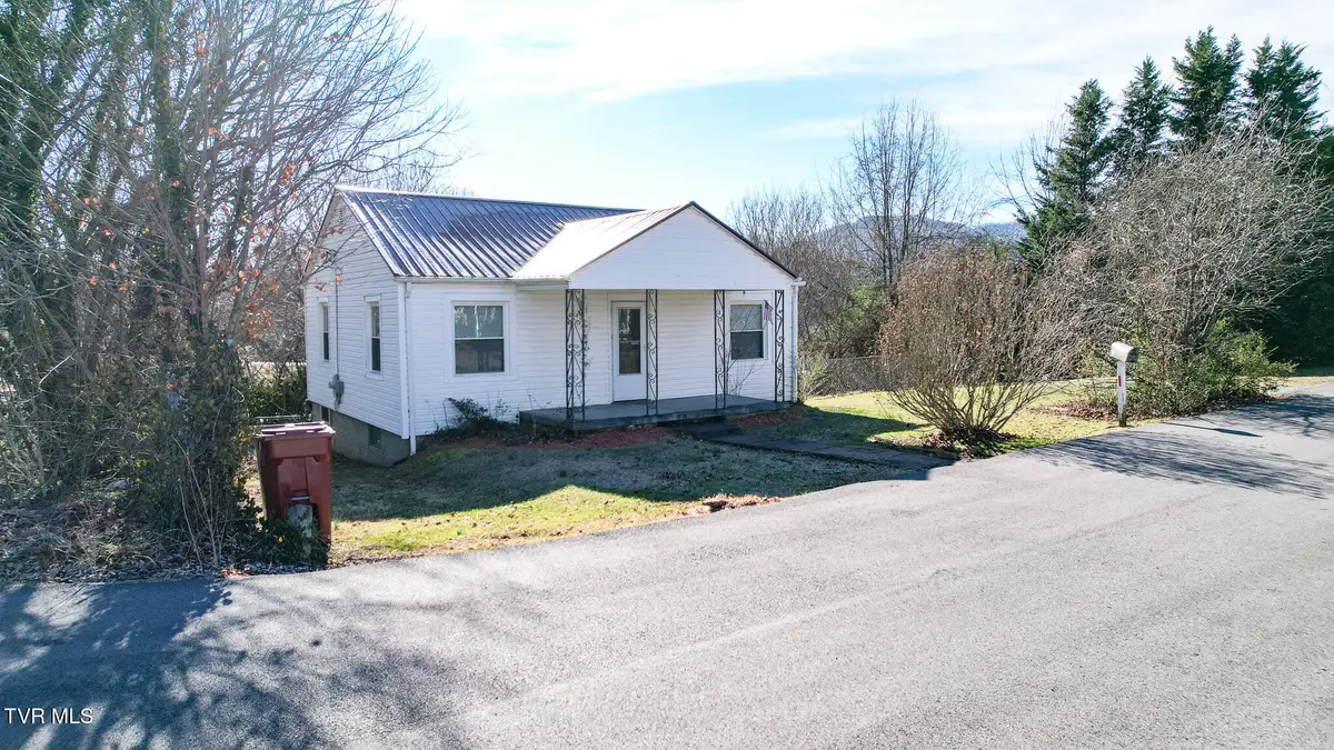 212 Young Street, Johnson City, TN 37601 - #1