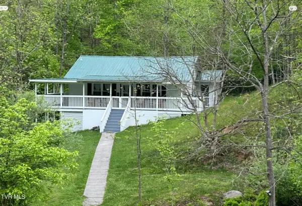 4271 Dickenson Highway, Clintwood, VA 24228