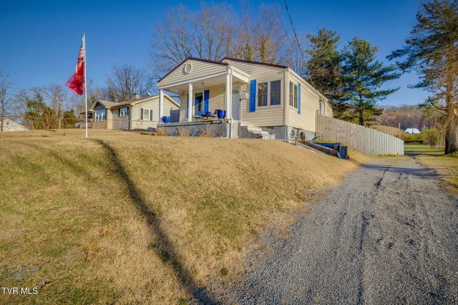 2440 Broad Street, Bristol, TN 37620 - #3