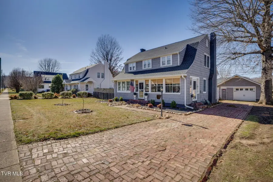 319 Ohio Avenue, Erwin, TN 37650 - #2