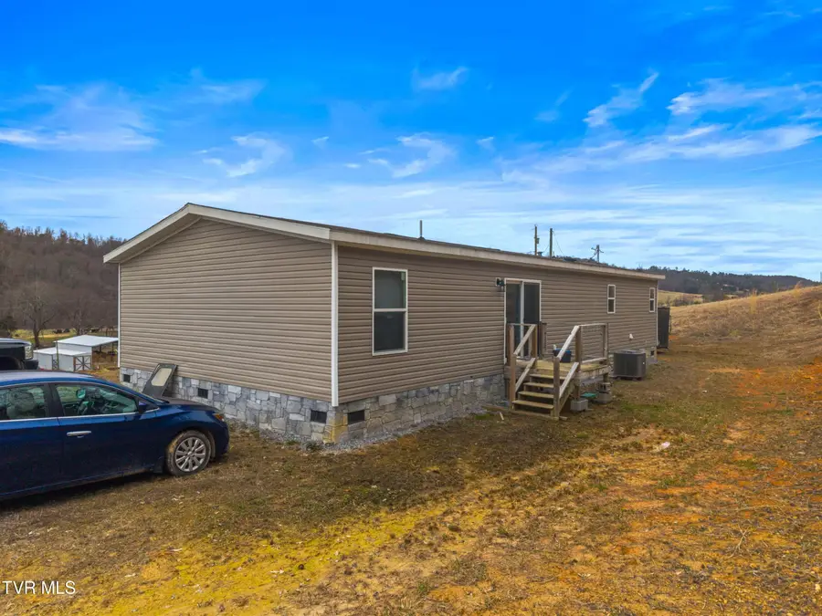 612 Grassy Valley Road, Whitesburg, TN 37891 - #3